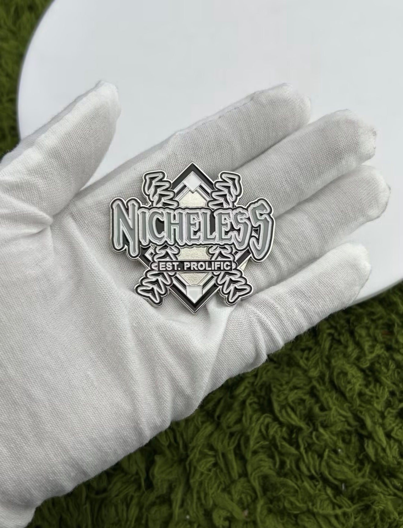 Nicheless Hat Pin & Hat Clip Combo